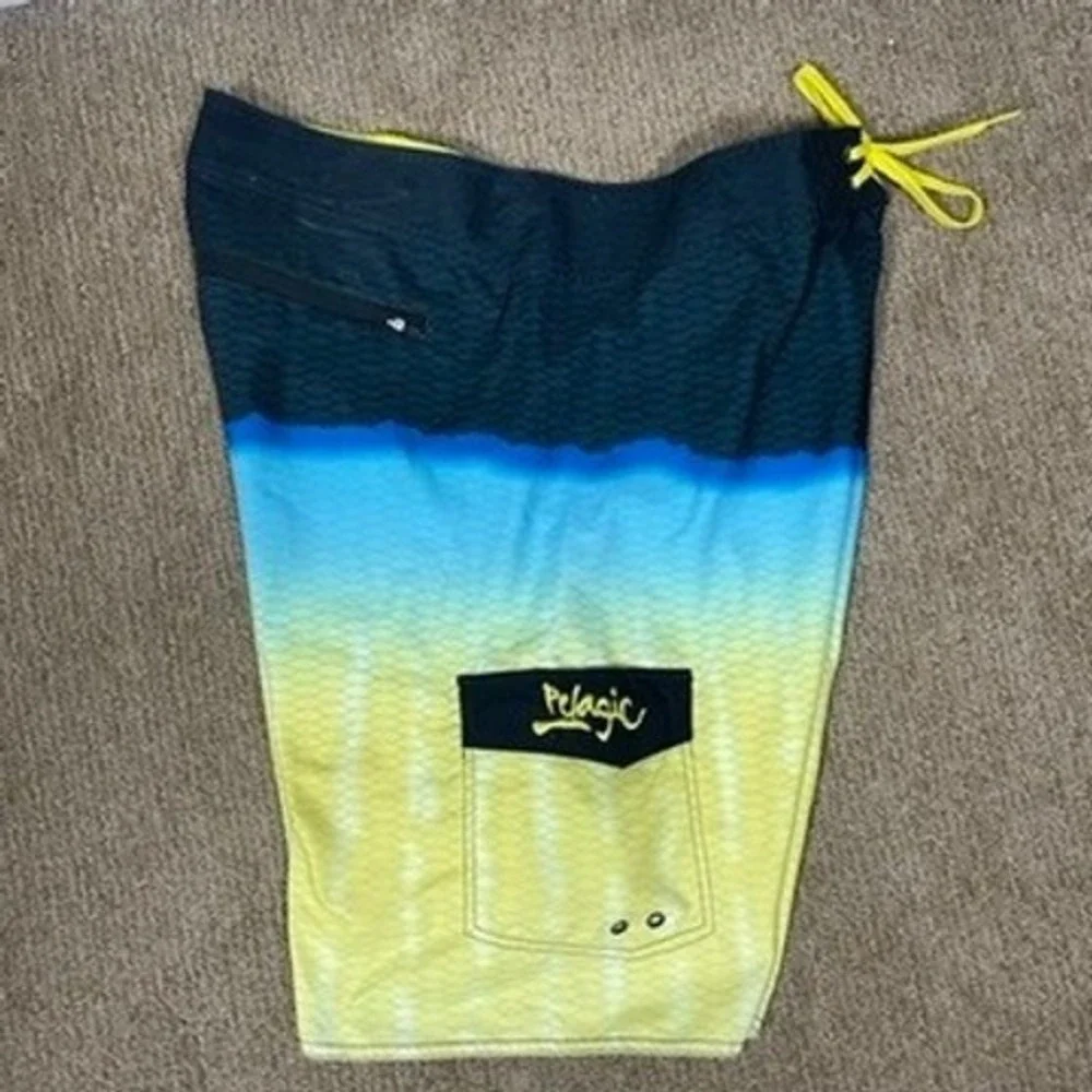 Pelagic tuna boardshorts